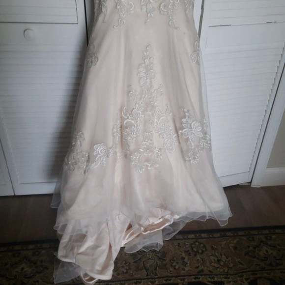 MORI LEE BRIDAL WEDDING GOWN SIZE 6 - Picture 4 of 11